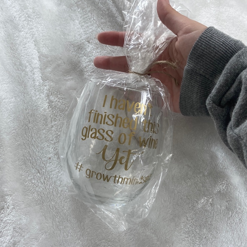 Glass wine glass - already gift wrapped!